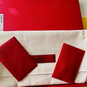 Valentino Rockstud Wallet